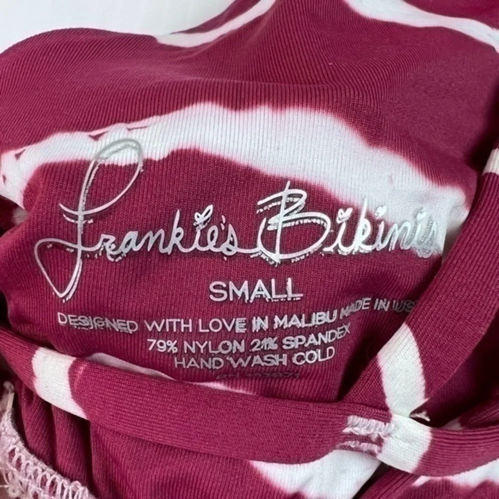 Frankie’s Bikinis womens size small maroon tie dye halter style bikini top
